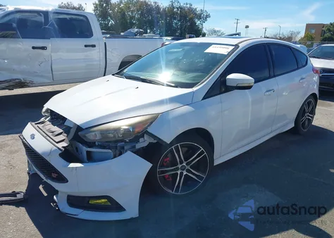 2017 Ford Focus St из США, поврежденный, VIN 1FADP3L98HL284793